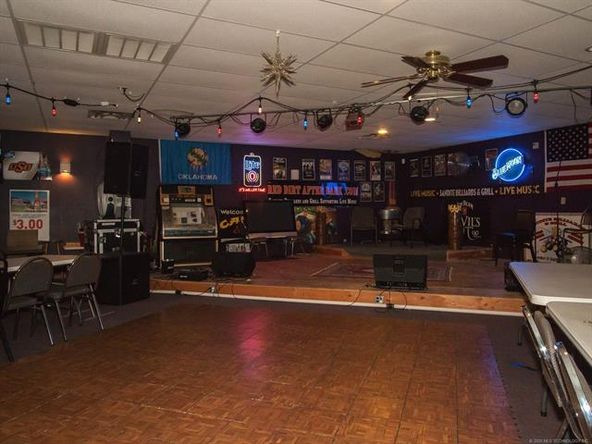 7822 W Parkway Blvd, Tulsa, OK 74127